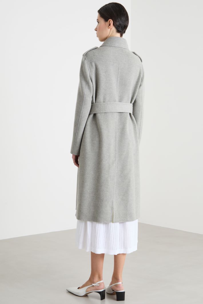 Cappotto doppiopetto con cintura Intrend - 4
