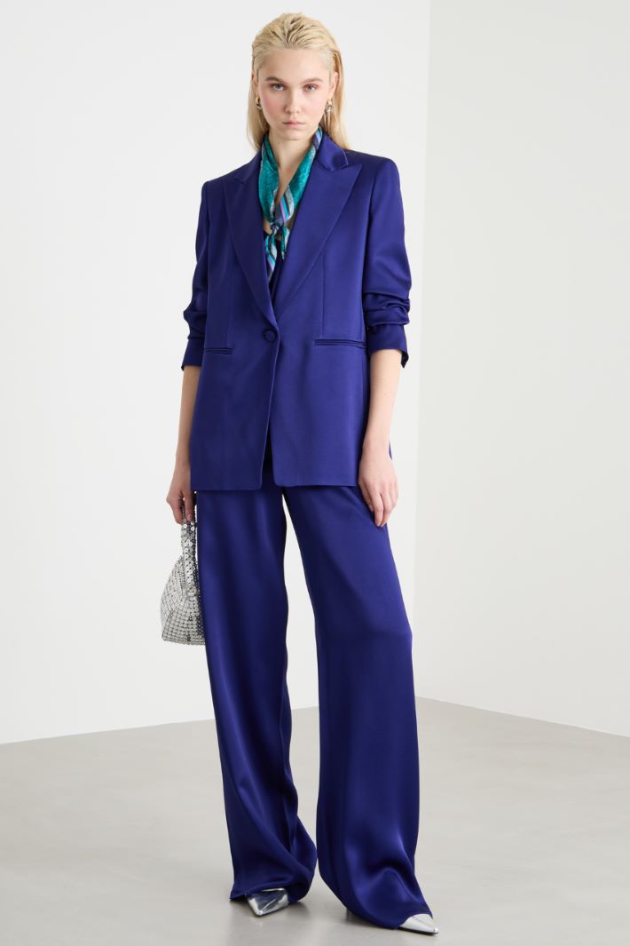Satin blazer with peak lapels Intrend