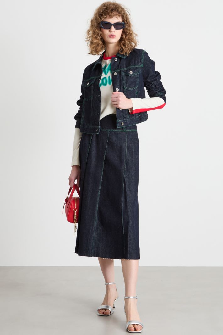Contrast-stitch denim jacket Intrend