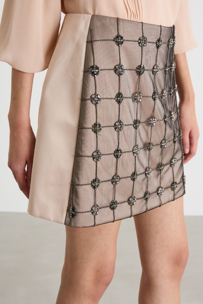Minigonna in tulle ricamato Intrend - 3