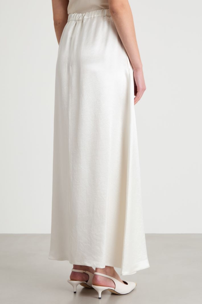 Satin maxi skirt Intrend - 4