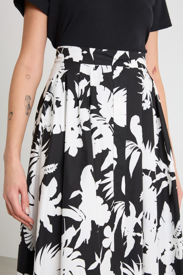 Printed poplin maxi skirt Intrend - 3