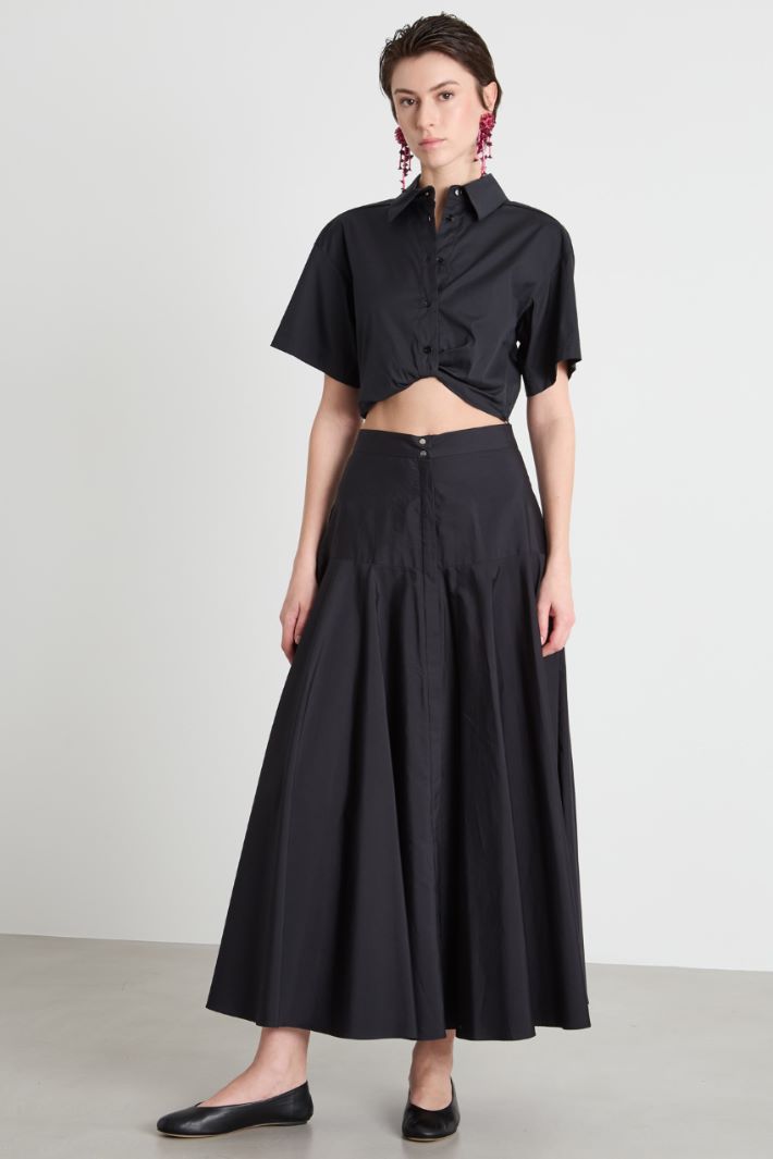 Basque-waist full skirt Intrend