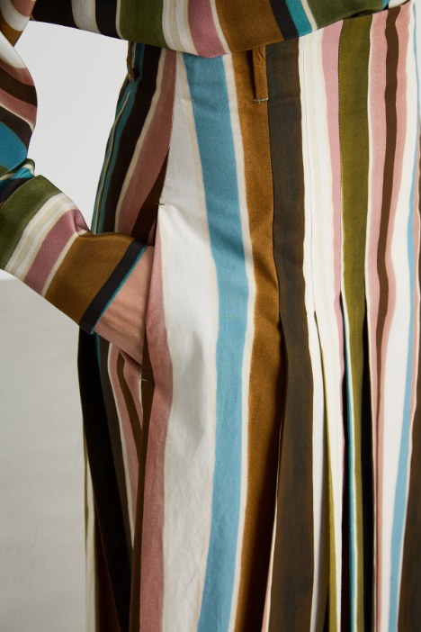 Gonna a pieghe in popeline