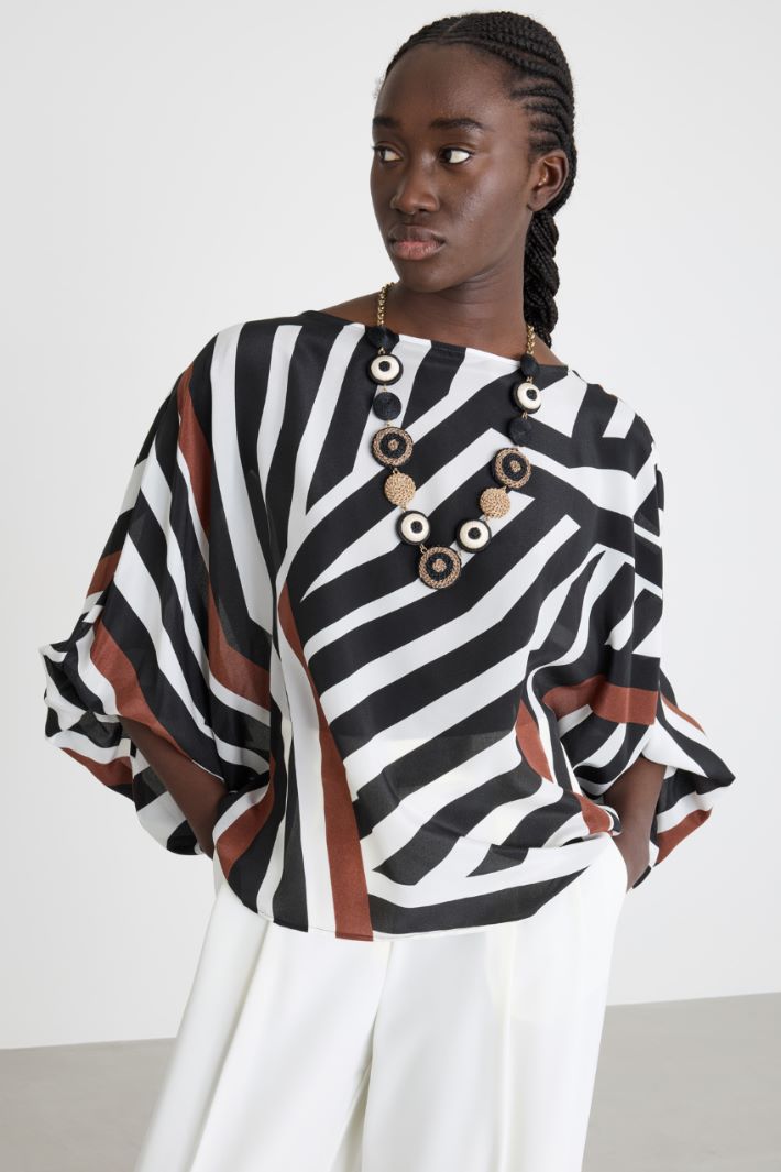 Blusa con manica kimono Intrend - 2