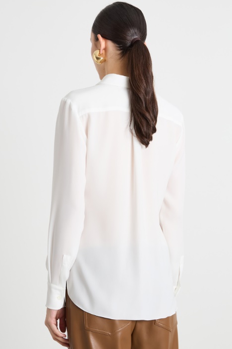 Camisa fluida de crepé