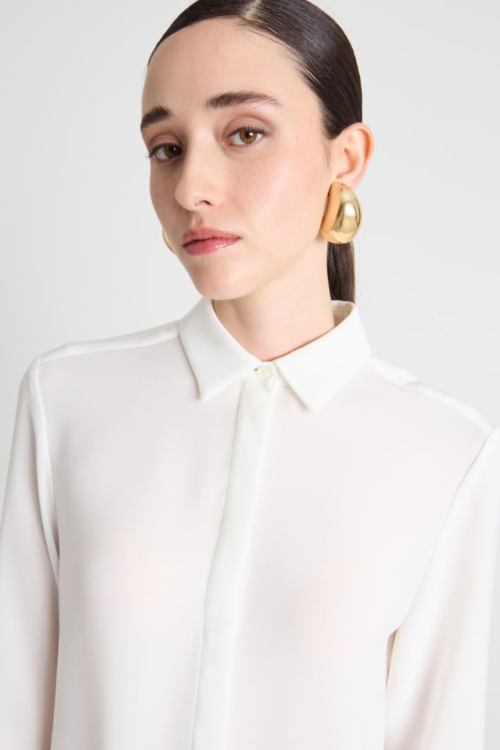 Flowing crepe shirt Intrend - 3