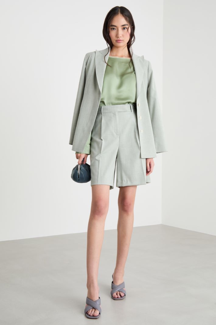 Fluid satin blouse Intrend