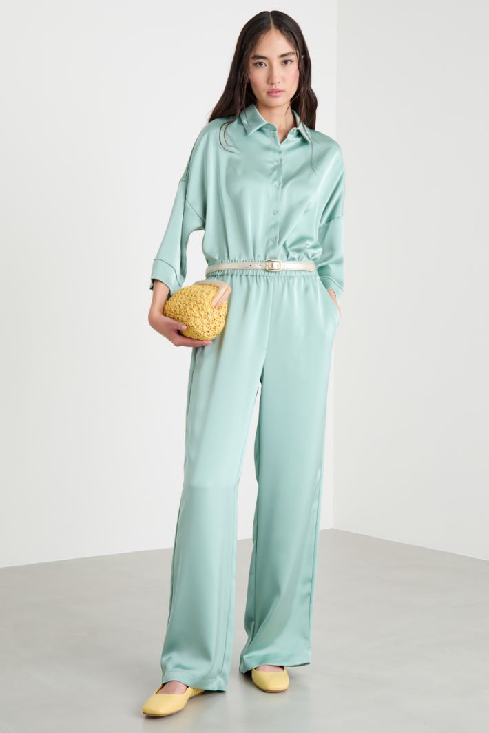 Fluid satin shirt Intrend