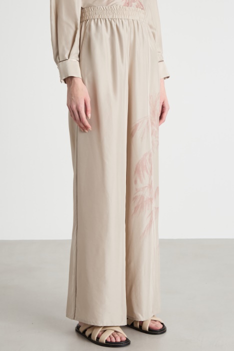Pantalone ampio con stampa