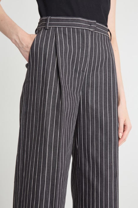 Pantalone ampio gessato