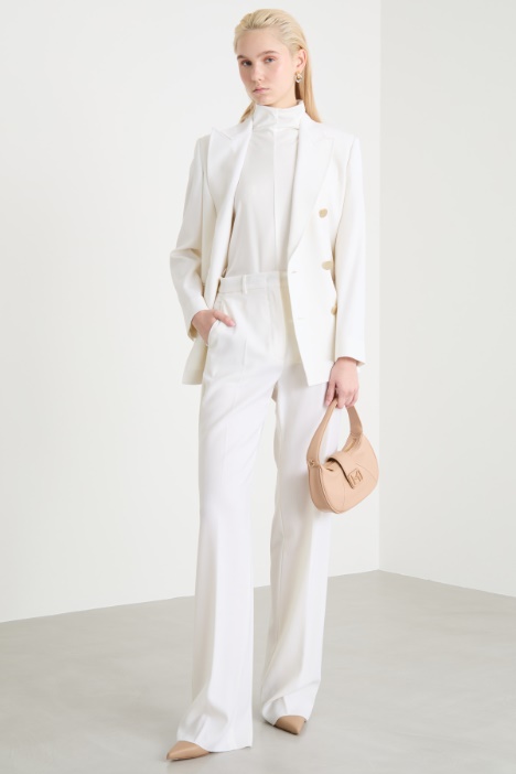 Pantalone dritto con pinces posteriori Intrend