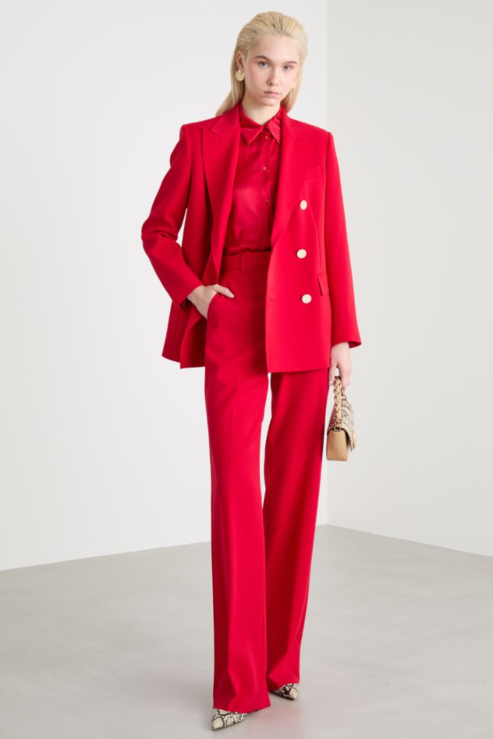 Straight-fit trousers with back darts Intrend