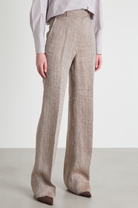 Pantalone a vita alta
