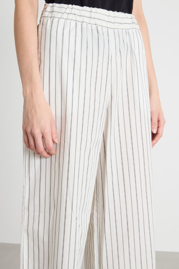Wide-leg poplin trousers Intrend - 2