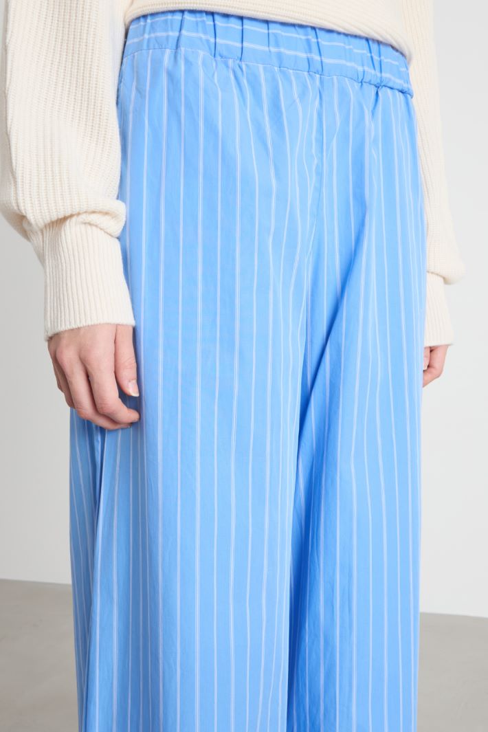 Wide-leg poplin trousers Intrend - 3