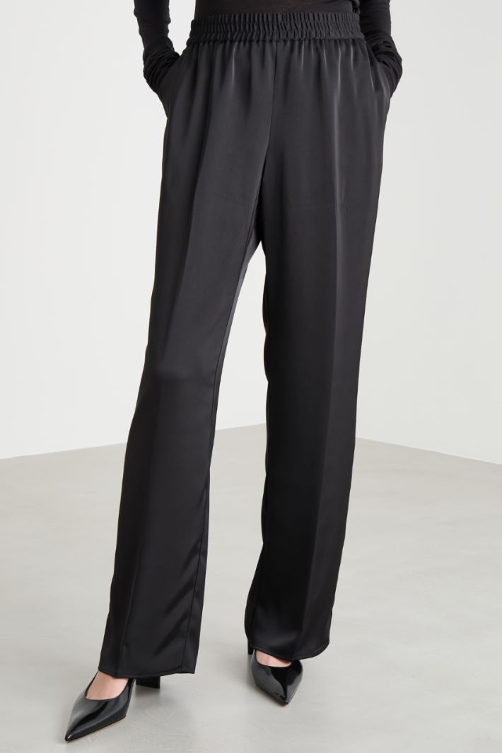 Fluid satin trousers Intrend - 2