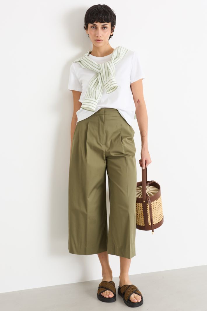 Cropped wide-leg trousers Intrend