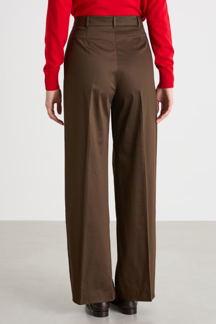 Pleated wide-leg sateen trousers Intrend - 4