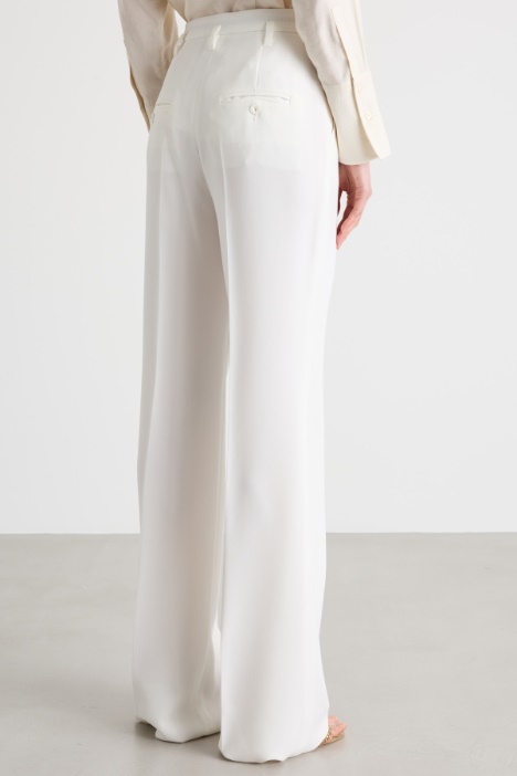 Pantalone ampio in cady