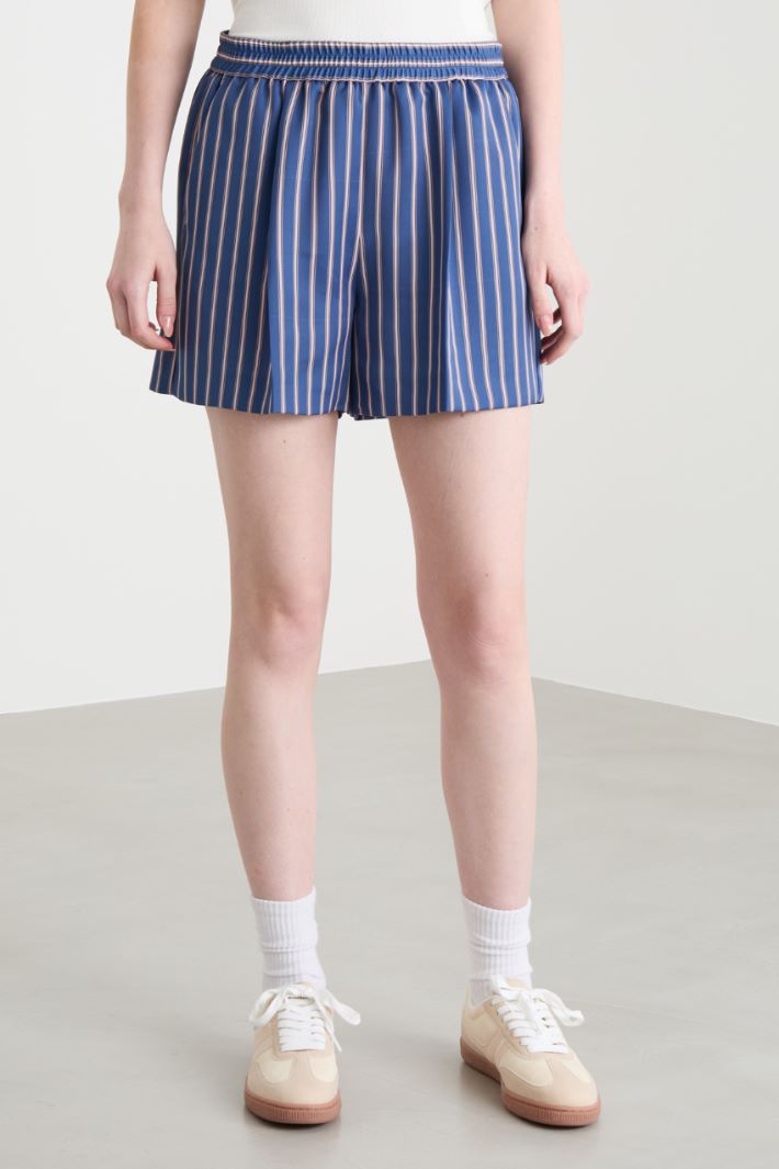 Satin shorts Intrend - 2