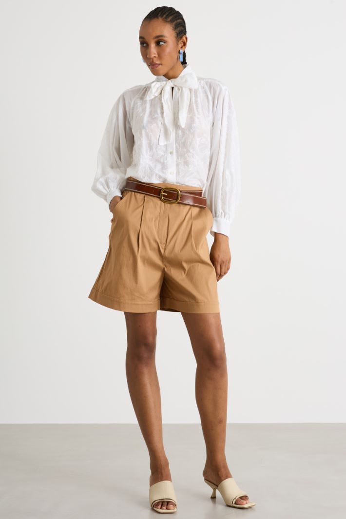 Stretch poplin Bermuda shorts Intrend