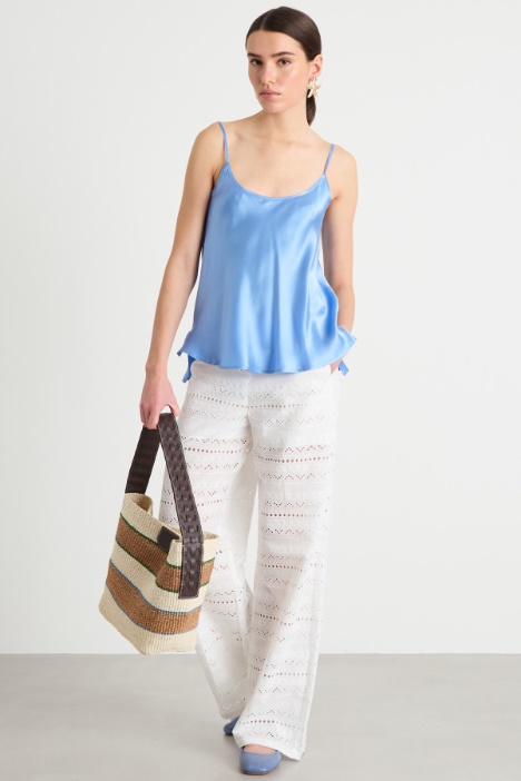 Flowing silk satin top Intrend