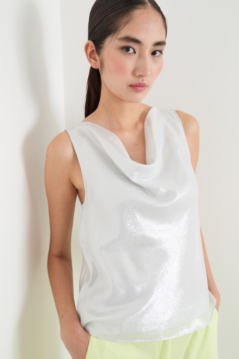 Top in georgette laminata