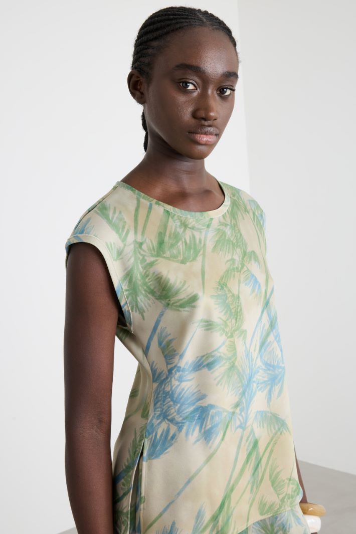 Blusa in raso stampato Intrend - 3