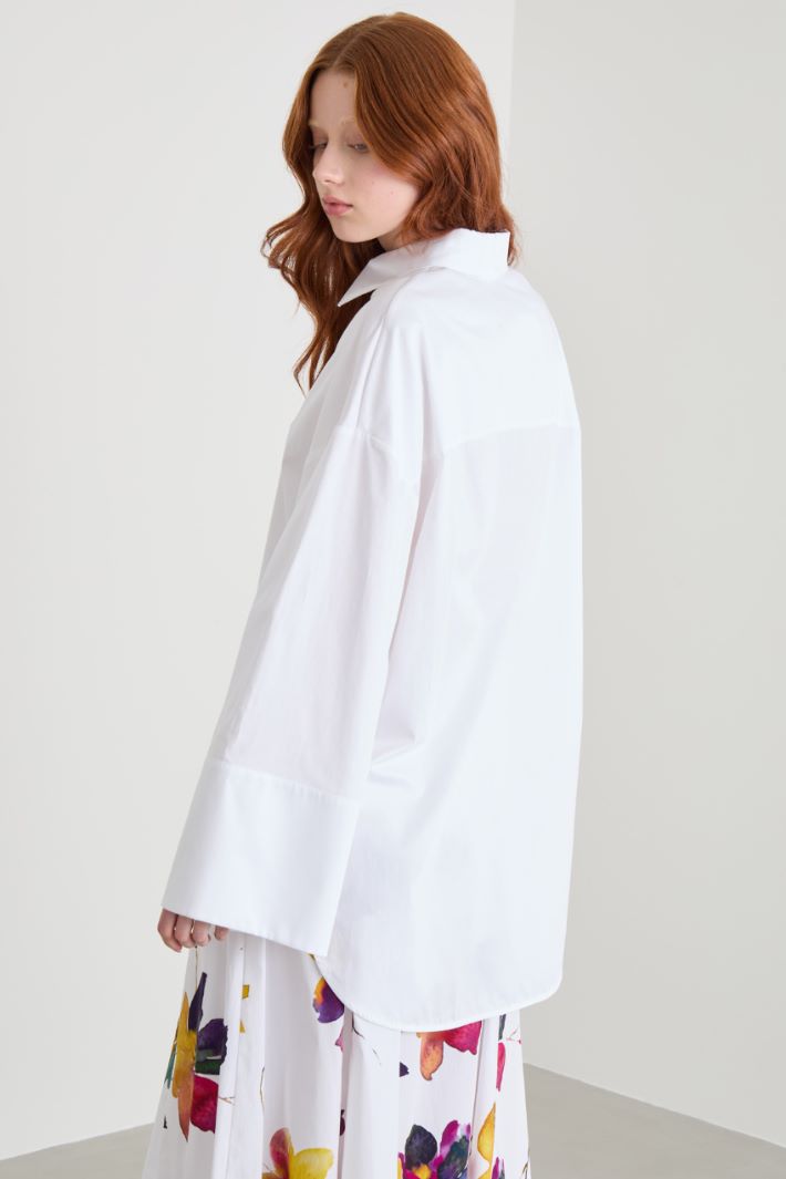 Flared-sleeve satin shirt Intrend - 4