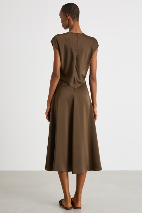 Abito midi in raso