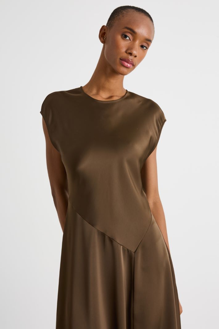 Abito midi in raso Intrend - 3