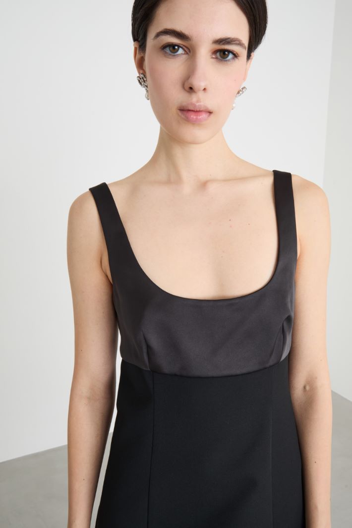 Satin and Twill Mini Dress Intrend - 3