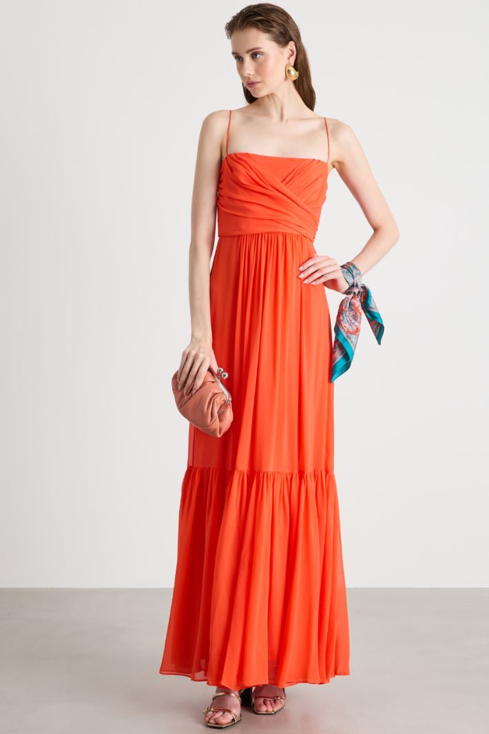Abito drappeggiato in georgette Intrend