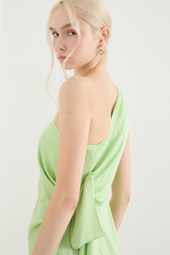 Abito monospalla in raso Intrend - 3