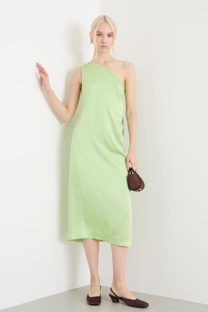 Abito monospalla in raso Intrend