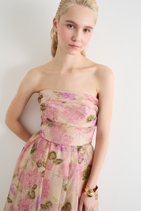 Abito bustier in organza fantasia