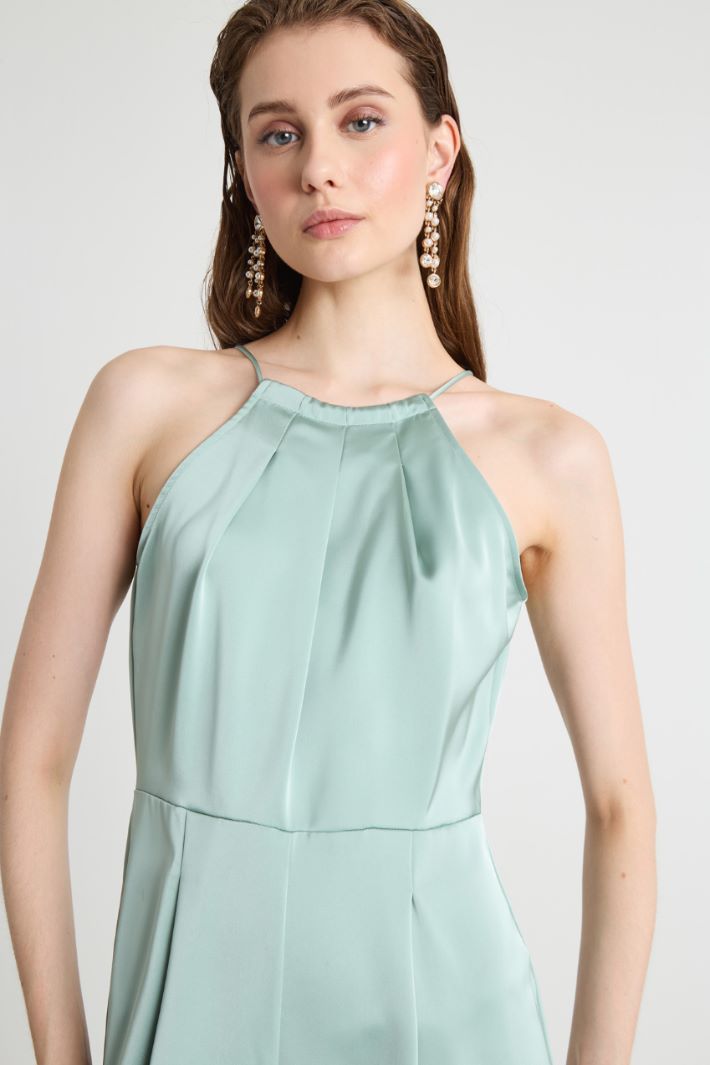 Satin halterneck jumpsuit Intrend - 3