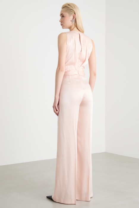 Tuta smanicata in cady