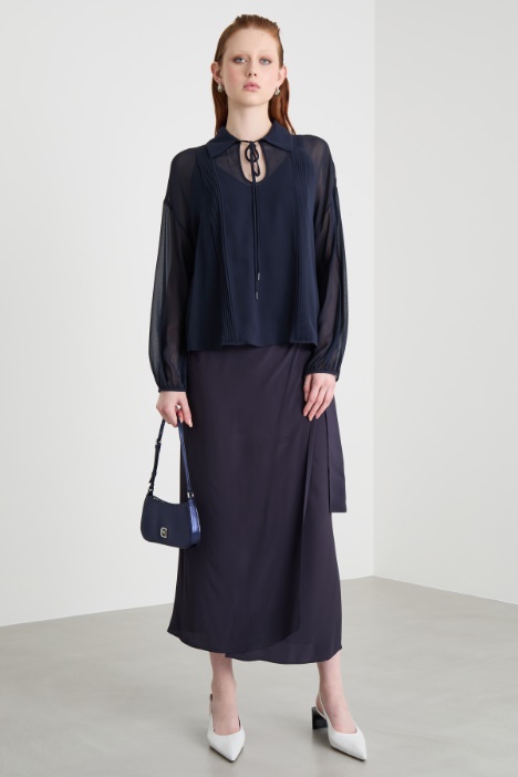 Puff-sleeved blouse Intrend