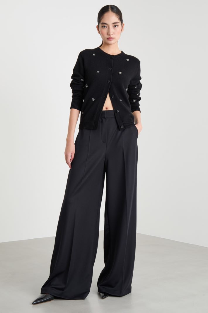 Cardigan with jewelled embroidery Intrend