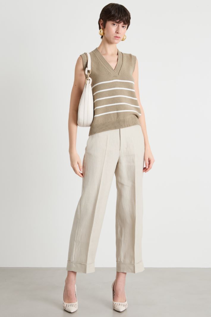 V-neck gilet Intrend