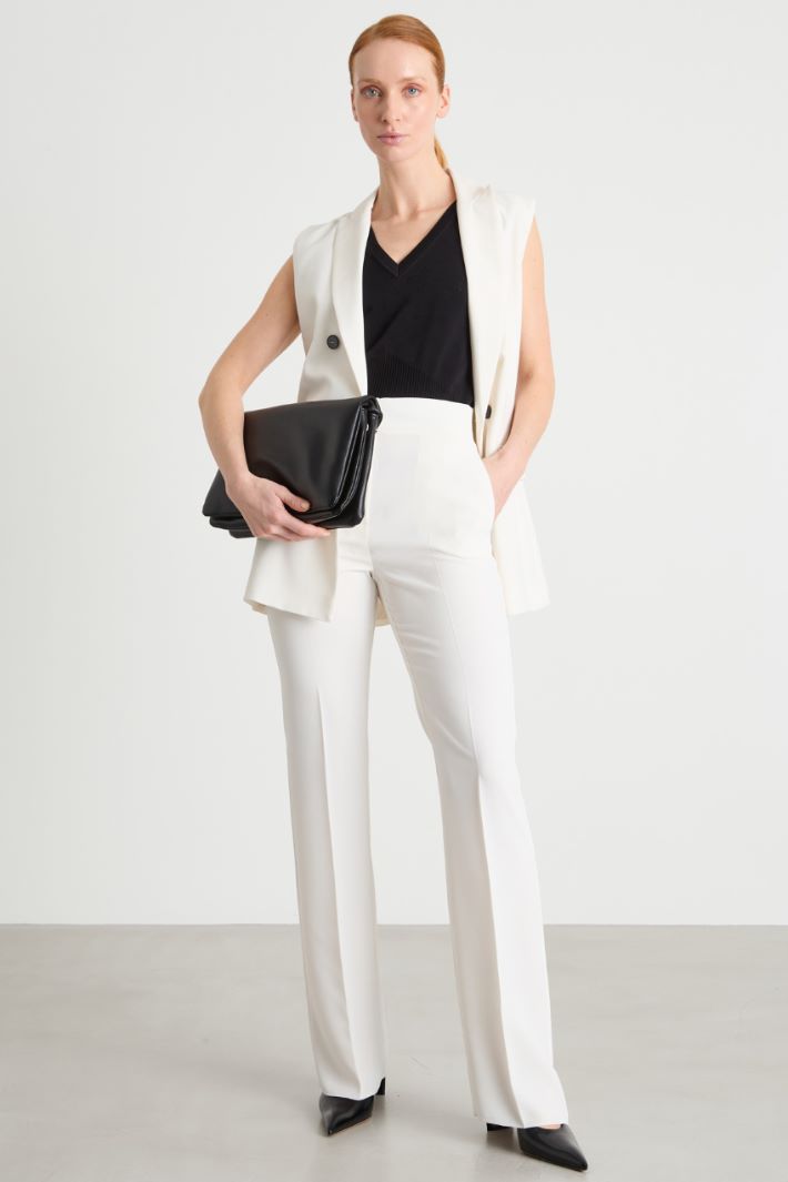 Fitted Knit Gilet Intrend