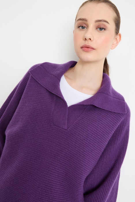 Maglia con maxi colletto