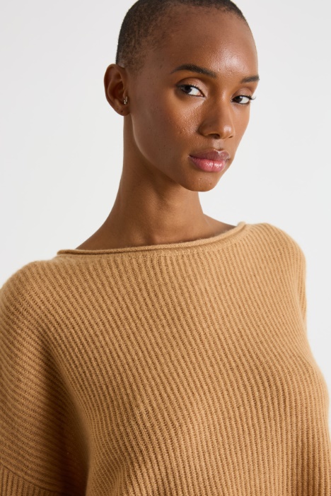 Maglia con spacchetti