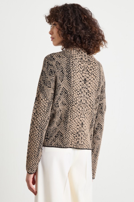 Maglia jacquard con collo alto
