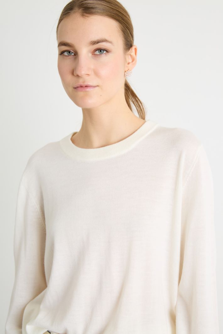 Round-neck jumper Intrend - 3