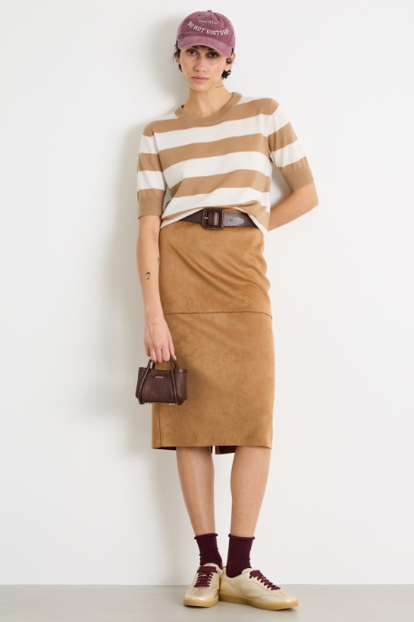 Short-sleeved knit Intrend