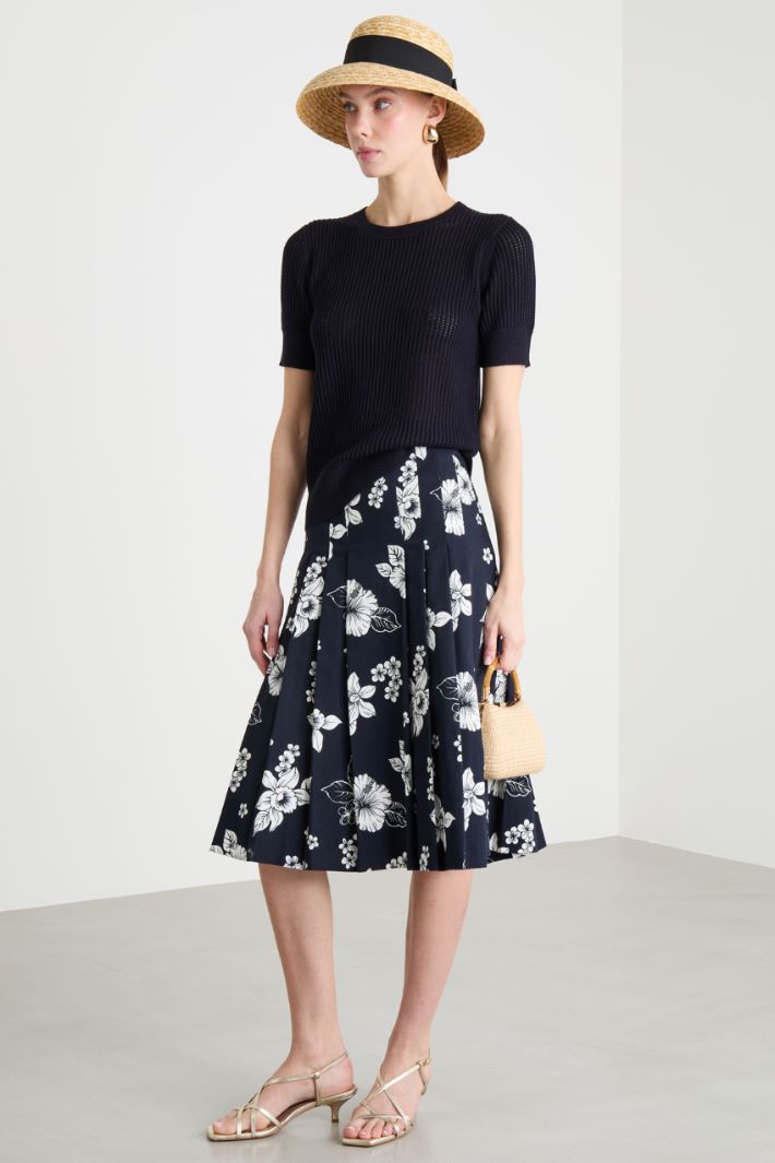 Rib-Knit Top Intrend