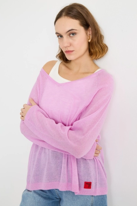 Wide V-neck jumper - Intrend
